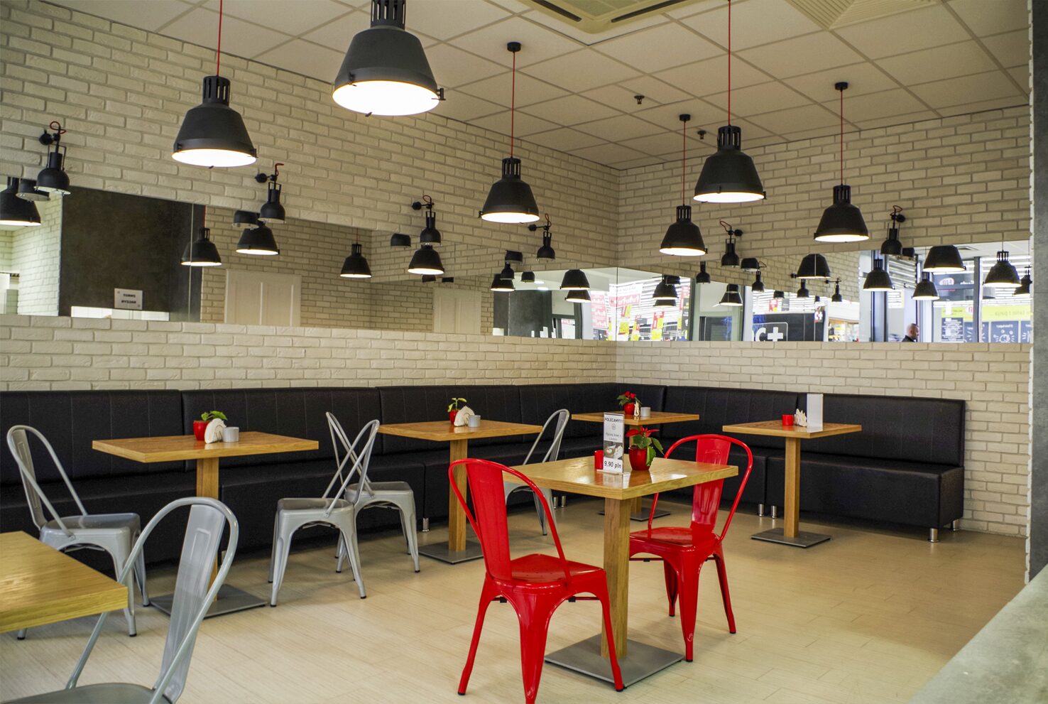 Oferta gastronomiczna punktu IS Bistro Bi1